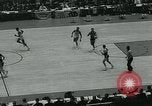 Standbild College Basketball Turnier Louisville Kentucky USA, 1963, aus Sekunde 15 historischem Filmmaterial Videoclip 65675039138