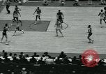 Standbild College Basketball Turnier Louisville Kentucky USA, 1963, aus Sekunde 18 historischem Filmmaterial Videoclip 65675039138