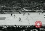 Standbild College Basketball Turnier Louisville Kentucky USA, 1963, aus Sekunde 43 historischem Filmmaterial Videoclip 65675039138