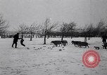Standbild Blizzards Europa, 1963, aus Sekunde 58 historischem Filmmaterial Videoclip 65675039139