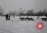 Standbild Blizzards Europa, 1963, aus Sekunde 60 historischem Filmmaterial Videoclip 65675039139