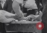 Image doigt Wrestling la Bavière en Allemagne, 1963, de la seconde 6 séquences d'archives historiques vidéo 65675039157