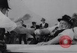 Image doigt Wrestling la Bavière en Allemagne, 1963, de la seconde 19 séquences d'archives historiques vidéo 65675039157