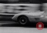 Image 1963 course auto 24 Heures du Mans France, 1963, de la seconde 52 séquences d'archives historiques vidéo 65675039158