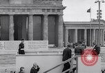 Image John Kennedy Berlin Allemagne, 1963, de la seconde 57 séquences d'archives historiques vidéo 65675039159