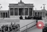 Image John Kennedy Berlin Allemagne, 1963, de la seconde 62 séquences d'archives historiques vidéo 65675039159