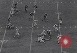 Immagine di Partita di calcio Atlanta Georgia USA, 1963, secondo 25 filmato di repertorio 65675039168