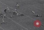 Immagine di Partita di calcio Atlanta Georgia USA, 1963, secondo 32 filmato di repertorio 65675039168
