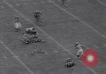 Immagine di Partita di calcio Atlanta Georgia USA, 1963, secondo 55 filmato di repertorio 65675039168