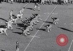 Standbild Football Game United States USA, 1963, aus Sekunde 11 historischem Filmmaterial Videoclip 65675039172