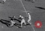 Standbild Football Game United States USA, 1963, aus Sekunde 34 historischem Filmmaterial Videoclip 65675039172