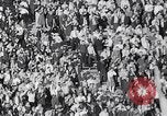 Standbild Football Game United States USA, 1963, aus Sekunde 54 historischem Filmmaterial Videoclip 65675039172