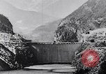 Standbild Vajont Staudamm Italien, 1963, aus Sekunde 17 historischem Filmmaterial Videoclip 65675039173
