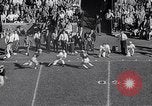 Standbild Fußball Ann Arbor Michigan USA, 1963, aus Sekunde 48 historischem Filmmaterial Videoclip 65675039174