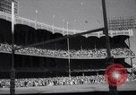 Standbild Football Game New York United States USA, 1963, aus Sekunde 5 historischem Filmmaterial Videoclip 65675039175