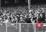 Standbild Football Game New York United States USA, 1963, aus Sekunde 11 historischem Filmmaterial Videoclip 65675039175