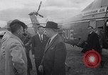 Image le premier ministre Lester Pearson Caledon Ontario Canada, 1963, de la seconde 10 séquences d'archives historiques vidéo 65675039176