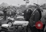 Image le premier ministre Lester Pearson Caledon Ontario Canada, 1963, de la seconde 26 séquences d'archives historiques vidéo 65675039176