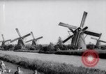 Immagine di Mulini a vento Kinderdijk Olanda, 1963, secondo 7 filmato di repertorio 65675039179