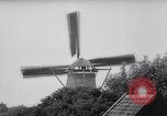 Immagine di Mulini a vento Kinderdijk Olanda, 1963, secondo 25 filmato di repertorio 65675039179