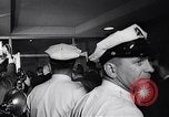 Standbild John Kennedy besuche Sohn Patrick Bouvier Kennedy Otis Air Force Base Massachusetts USA, 1963, aus Sekunde 48 historischem Filmmaterial Videoclip 65675039182