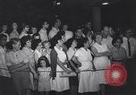 Standbild John Kennedy besuche Sohn Patrick Bouvier Kennedy Otis Air Force Base Massachusetts USA, 1963, aus Sekunde 50 historischem Filmmaterial Videoclip 65675039182