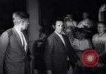 Standbild John Kennedy besuche Sohn Patrick Bouvier Kennedy Otis Air Force Base Massachusetts USA, 1963, aus Sekunde 52 historischem Filmmaterial Videoclip 65675039182