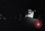 Standbild John Kennedy besuche Sohn Patrick Bouvier Kennedy Otis Air Force Base Massachusetts USA, 1963, aus Sekunde 55 historischem Filmmaterial Videoclip 65675039182