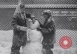 Immagine di Innevate per strade e veicoli New York City USA, 1947, secondo 38 filmato di repertorio 65675039184