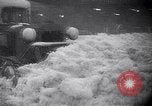 Immagine di Innevate per strade e veicoli New York City USA, 1947, secondo 62 filmato di repertorio 65675039184