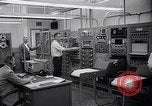 Immagine di Ricercatori United States USA, 1963, secondo 27 filmato di repertorio 65675039193