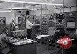 Immagine di Ricercatori United States USA, 1963, secondo 28 filmato di repertorio 65675039193