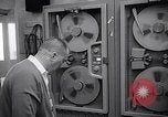 Immagine di Ricercatori United States USA, 1963, secondo 29 filmato di repertorio 65675039193