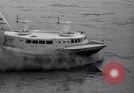 Image Hovercraft au Pays de Galles, 1963, de la seconde 24 séquences d'archives historiques vidéo 65675039201