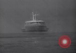 Image Hovercraft au Pays de Galles, 1963, de la seconde 45 séquences d'archives historiques vidéo 65675039201
