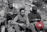 Standbild Bergsteiger Kanada, 1963, aus Sekunde 23 historischem Filmmaterial Videoclip 65675039202