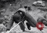 Standbild Bergsteiger Kanada, 1963, aus Sekunde 32 historischem Filmmaterial Videoclip 65675039202