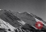 Standbild Bergsteiger Kanada, 1963, aus Sekunde 40 historischem Filmmaterial Videoclip 65675039202