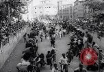 Standbild Tiertreibens Pamplona Spanien, 1963, aus Sekunde 19 historischem Filmmaterial Videoclip 65675039203