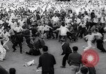 Standbild Tiertreibens Pamplona Spanien, 1963, aus Sekunde 40 historischem Filmmaterial Videoclip 65675039203