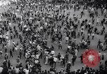 Standbild Tiertreibens Pamplona Spanien, 1963, aus Sekunde 62 historischem Filmmaterial Videoclip 65675039203