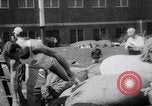 Standbild John Pennel pole Gewölbe nach Einstellung aufzeichnen Coral Gables Florida USA, 1963, aus Sekunde 36 historischem Filmmaterial Videoclip 65675039211