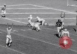 Standbild Fußball United States USA, 1963, aus Sekunde 59 historischem Filmmaterial Videoclip 65675039212