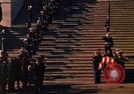 Standbild Sarg Lager Körper von John Kennedy Washington DC USA, 1963, aus Sekunde 45 historischem Filmmaterial Videoclip 65675039227