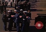 Standbild Sarg Lager Körper von John Kennedy Washington DC USA, 1963, aus Sekunde 58 historischem Filmmaterial Videoclip 65675039227