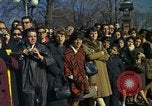 Standbild Zuschauer Washington DC USA, 1963, aus Sekunde 43 historischem Filmmaterial Videoclip 65675039228