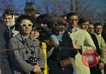 Standbild Zuschauer Washington DC USA, 1963, aus Sekunde 56 historischem Filmmaterial Videoclip 65675039228