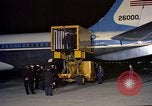 Standbild Jacqueline Kennedy Andrews Air Force Base Maryland USA, 1963, aus Sekunde 7 historischem Filmmaterial Videoclip 65675039232