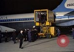 Standbild Jacqueline Kennedy Andrews Air Force Base Maryland USA, 1963, aus Sekunde 15 historischem Filmmaterial Videoclip 65675039232