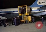 Standbild Jacqueline Kennedy Andrews Air Force Base Maryland USA, 1963, aus Sekunde 18 historischem Filmmaterial Videoclip 65675039232